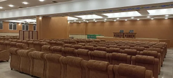 سالن اجتماعات خاتم