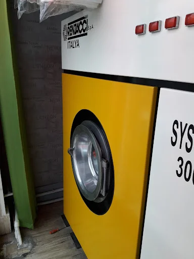 خشکشویی قائم