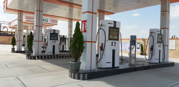 جایگاه سوخت دو منظوره مهران رود