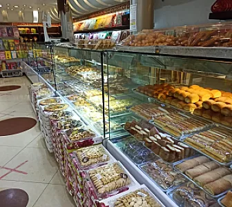 قنادی ناتلی