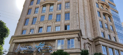 کلینیک کاشت مو وپوست و لیزر نیک سیما