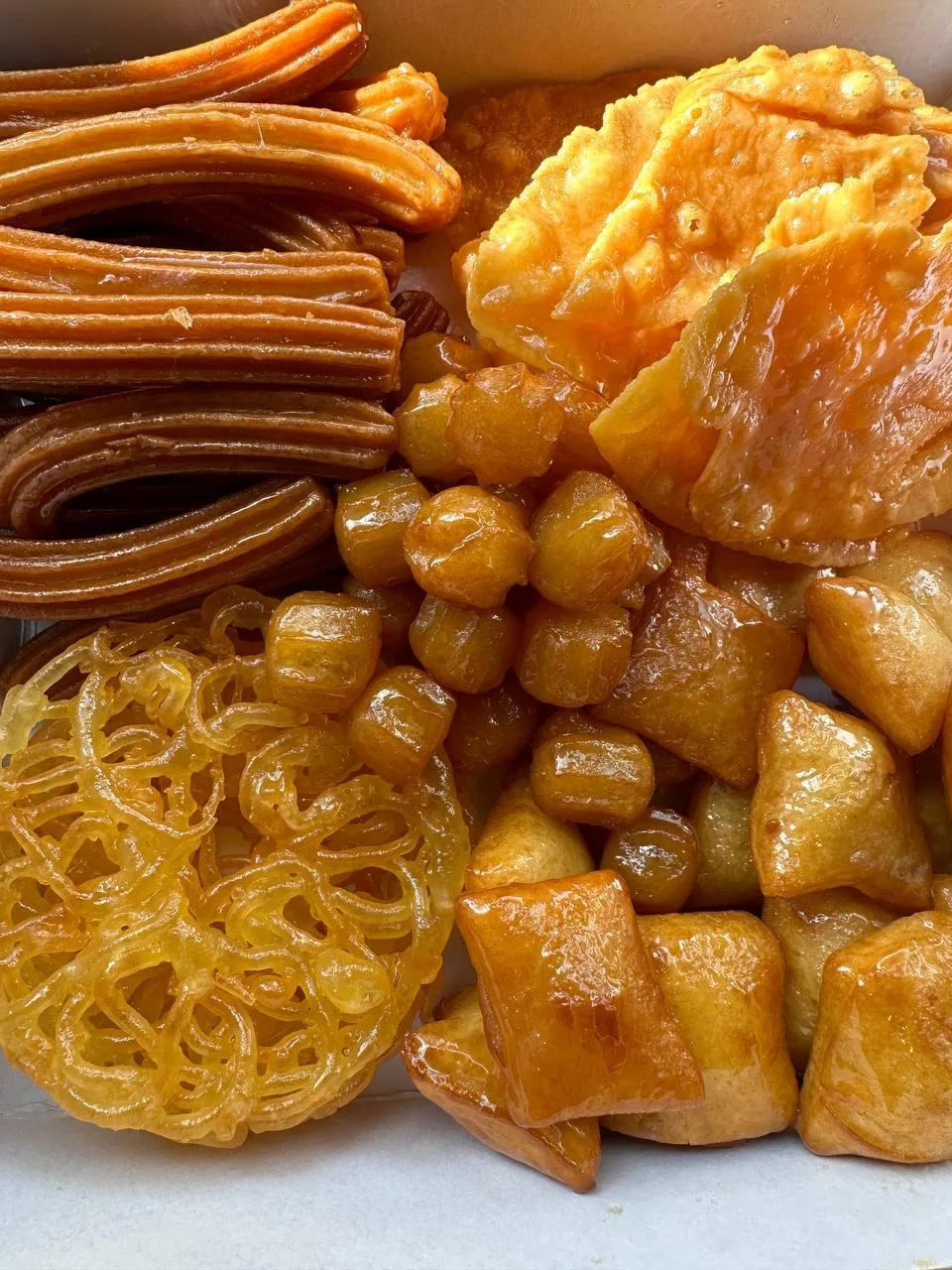 قنادی زولبیار
