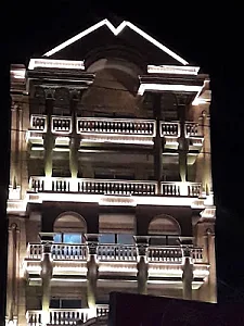 املاکچی