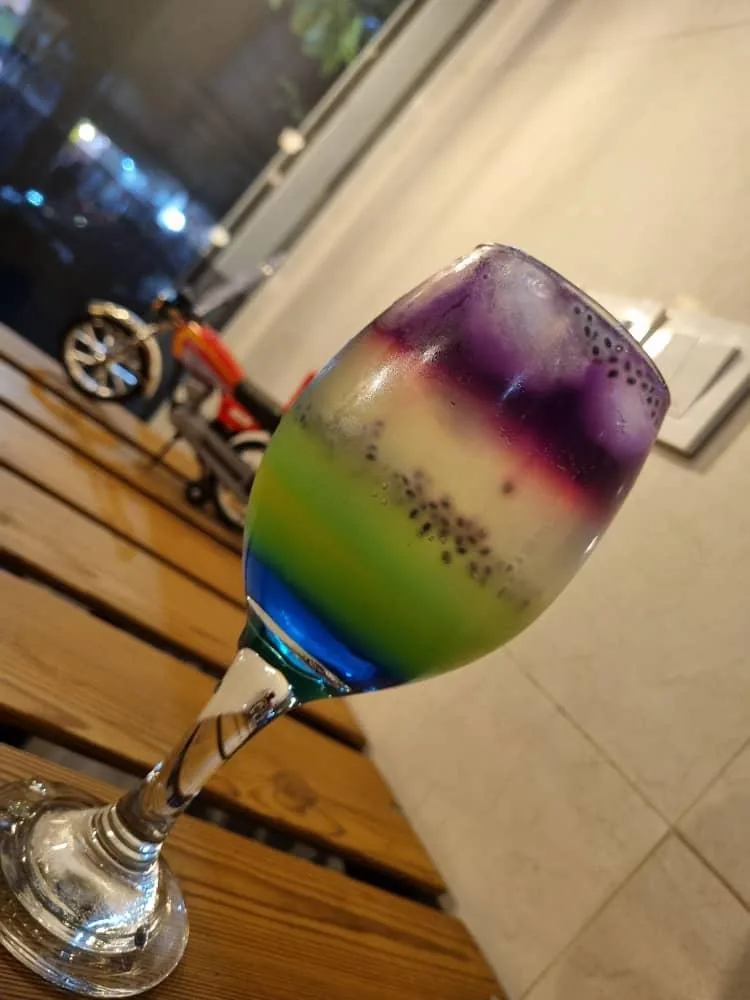 قهوه ویکتور - تصویر 2