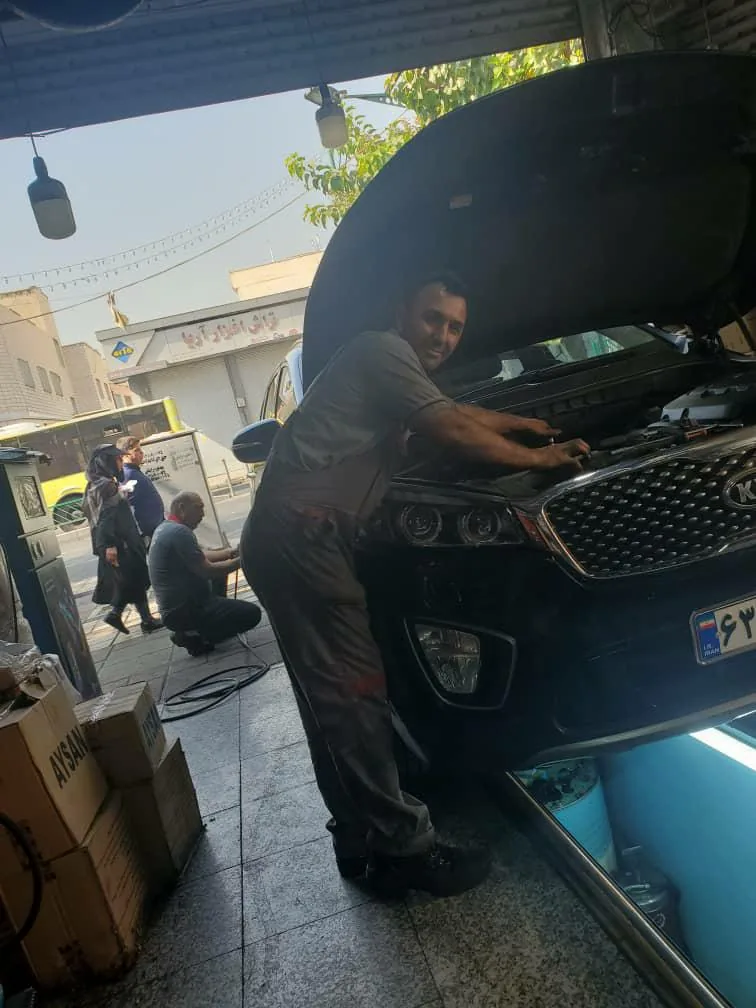تعمیرگاه هیوندا،کیا ،دوو عبدالحمید محمد زاده