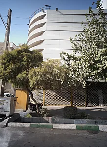 تعمیرگاه اتومبیل
