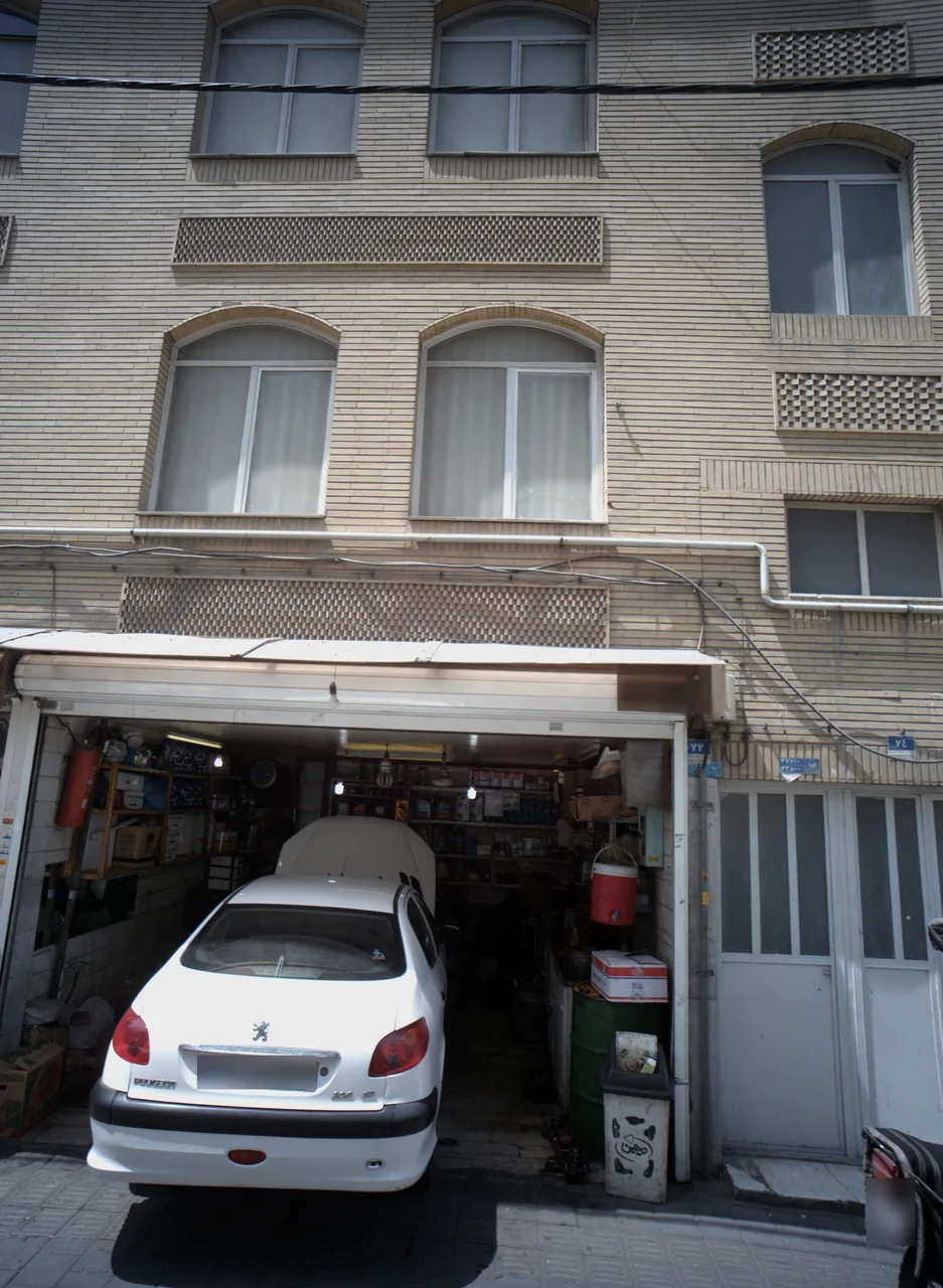 تعمیرگاه خودرو