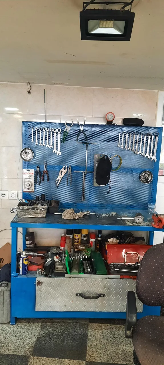 تعمیرگاه خودرو صداقتی