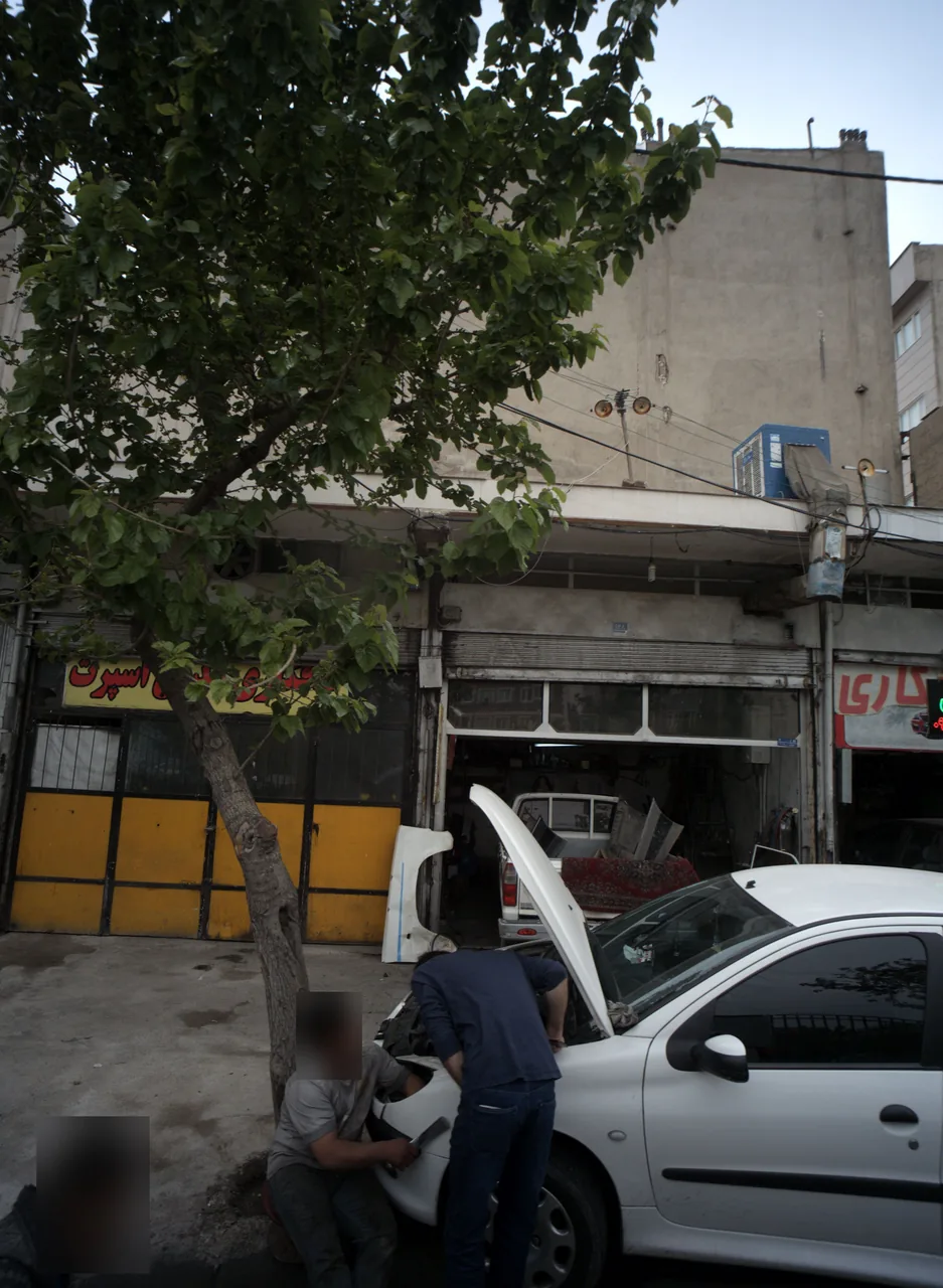 تعمیرگاه اتومبیل