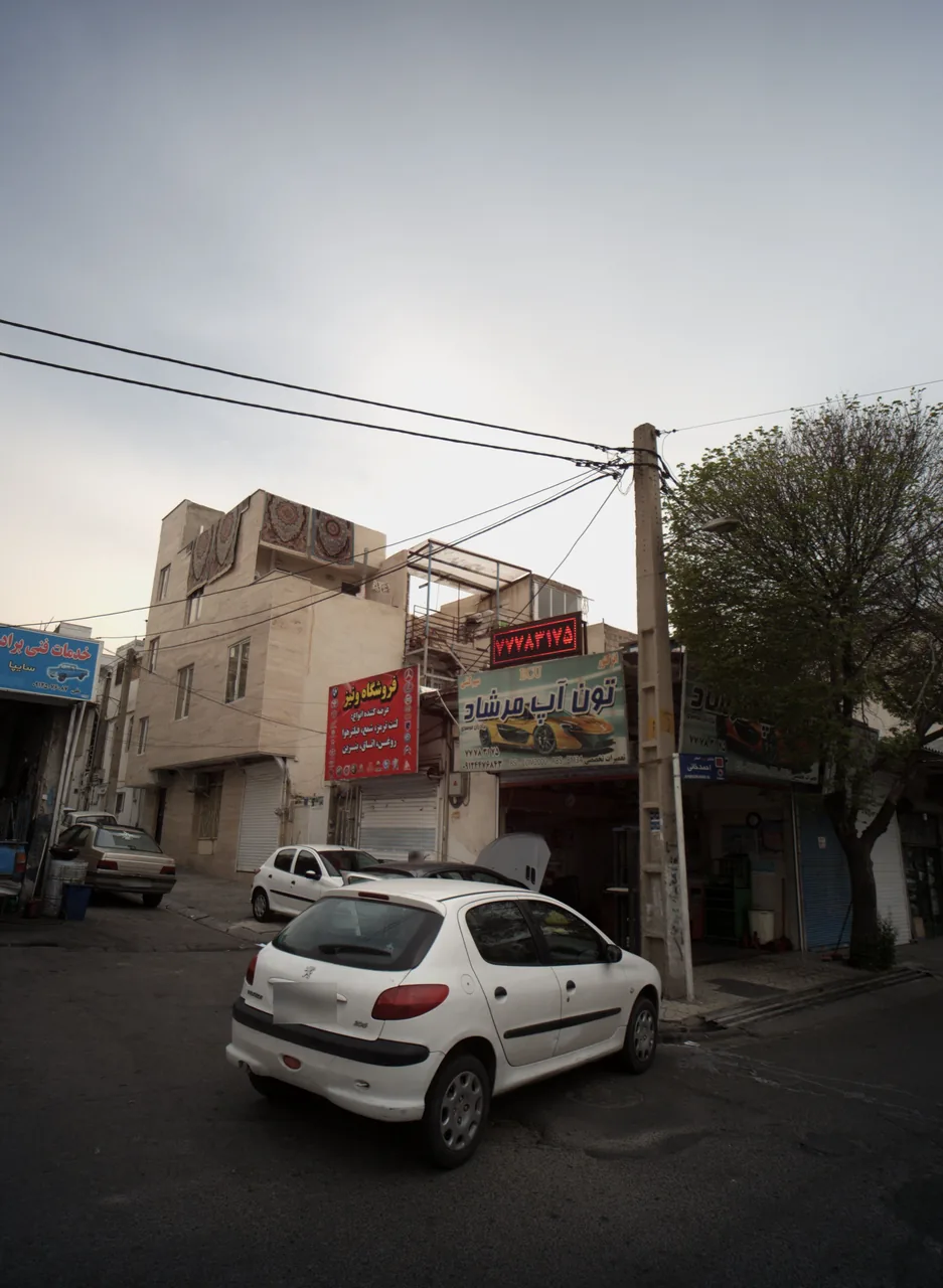 تعمیرگاه اتومبیل تون آپ مرشاد