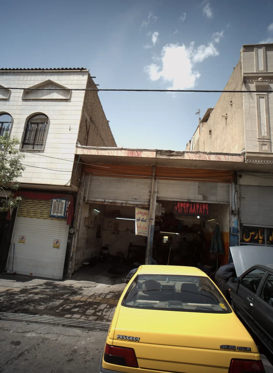 تعمیرگاه خودرو