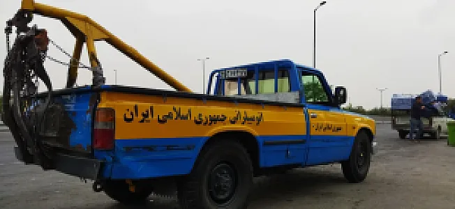 جرثیل و یدک کش تعمیرگاه هیوندا