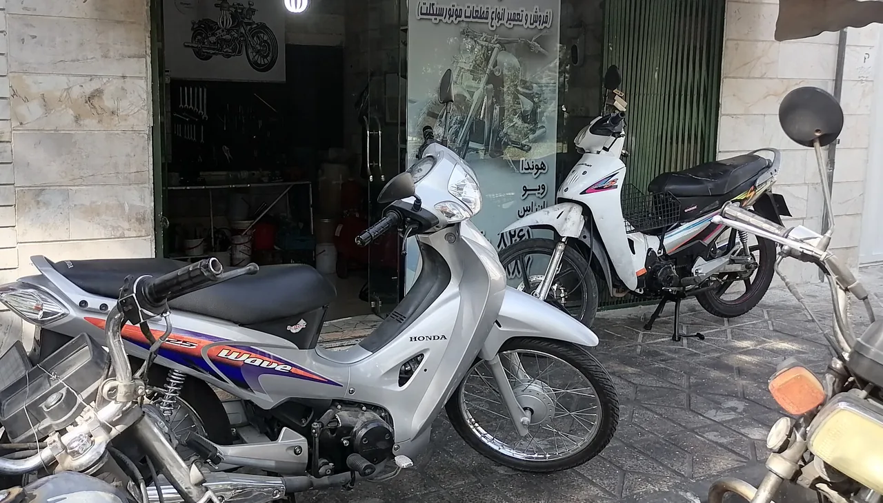 تعمیرگاه موتورسیکلت المپیک - تصویر 4