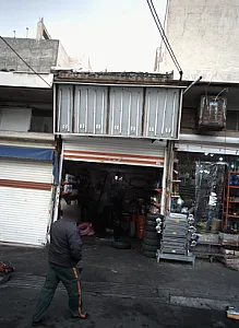 تعمیرگاه اتومبیل