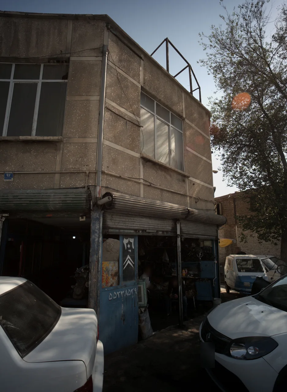 تعمیرگاه اتومبیل