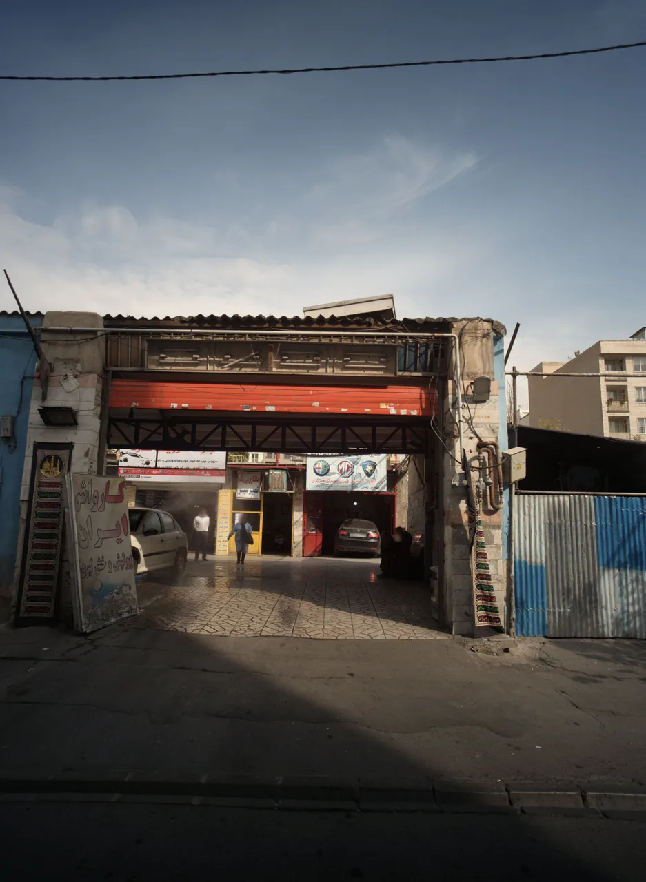 تعمیرگاه خودرو
