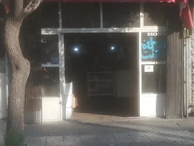 تعمیرگاه موتورسیکلت