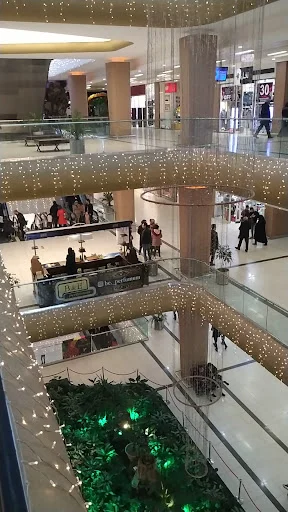 مرکز خرید لاله پارک