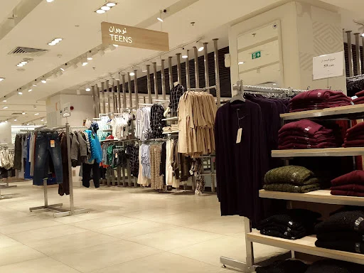 مجتمع تجاری ستاره باران