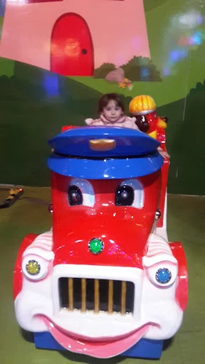 مجتمع تجاری ستاره باران