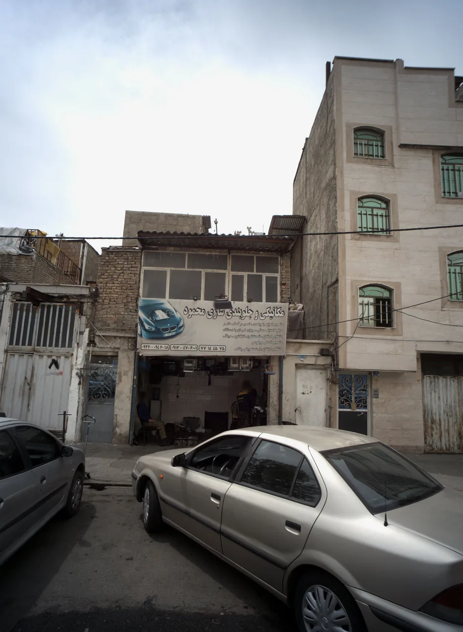 تعمیرگاه محمود مکانیکی و جلوبندی سازی محمود - تصویر 2