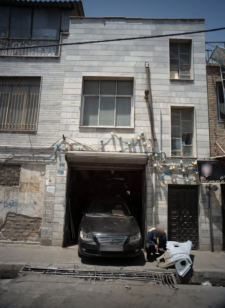 تعمیرگاه اتومبیل