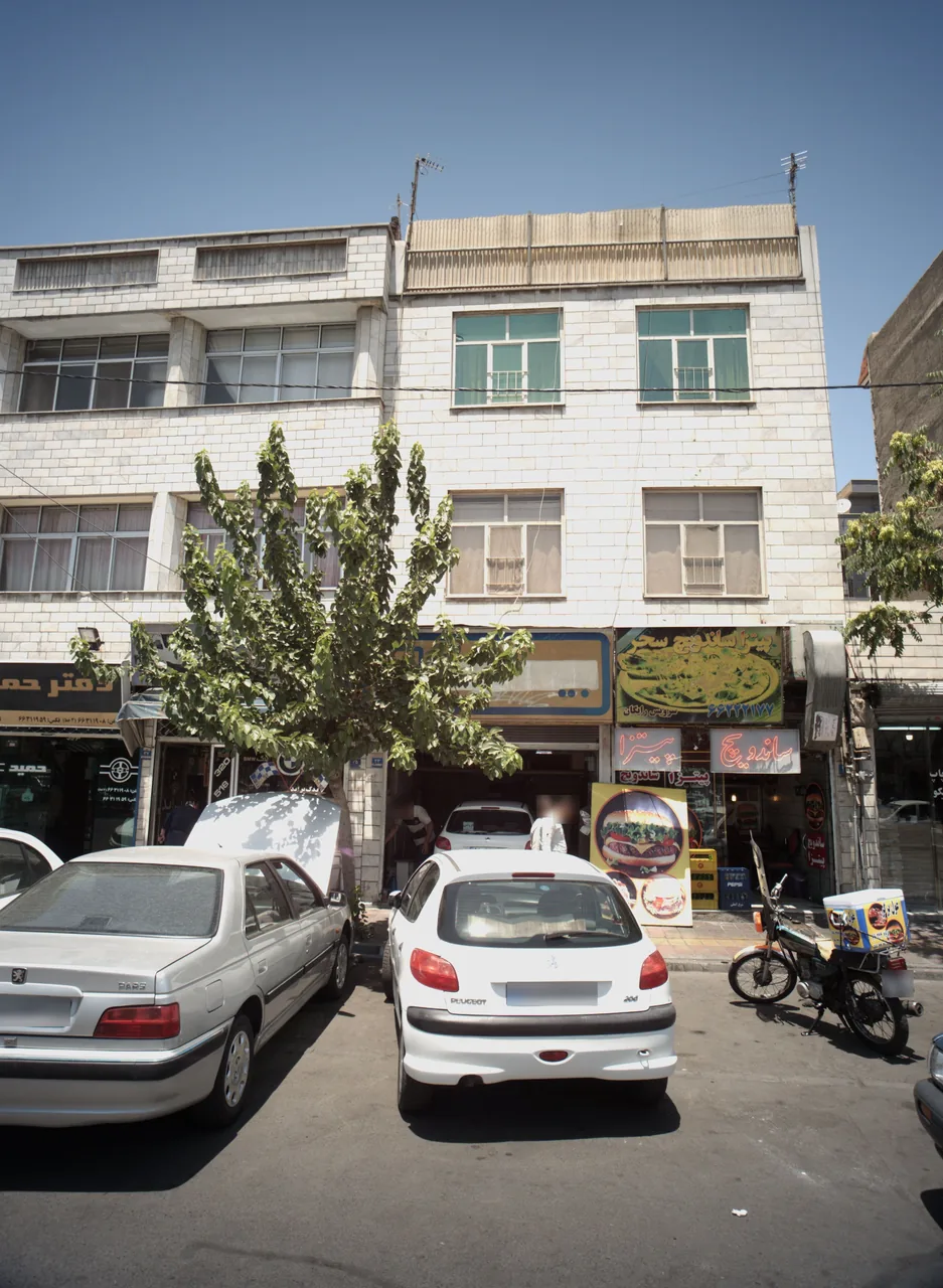 تعمیرگاه خودرو