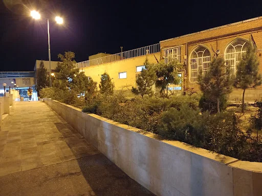 بازار بزرگ مشروطه