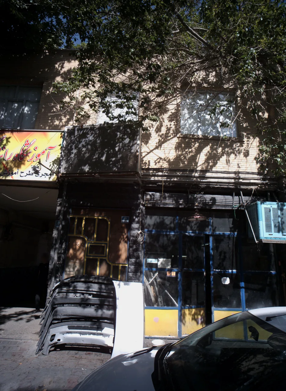 تعمیرگاه اتومبیل