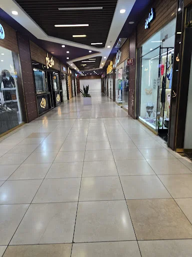 مجتمع تجاری و تفریحی ایپک پالاس