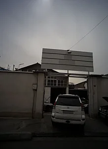 تعمیرگاه اتومبیل