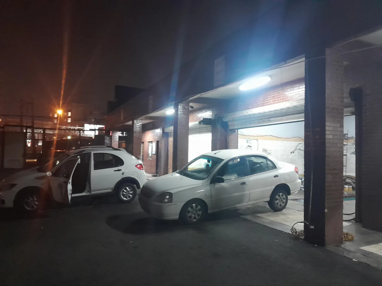 تعمیرگاه تخصصی طاها (کریمی)