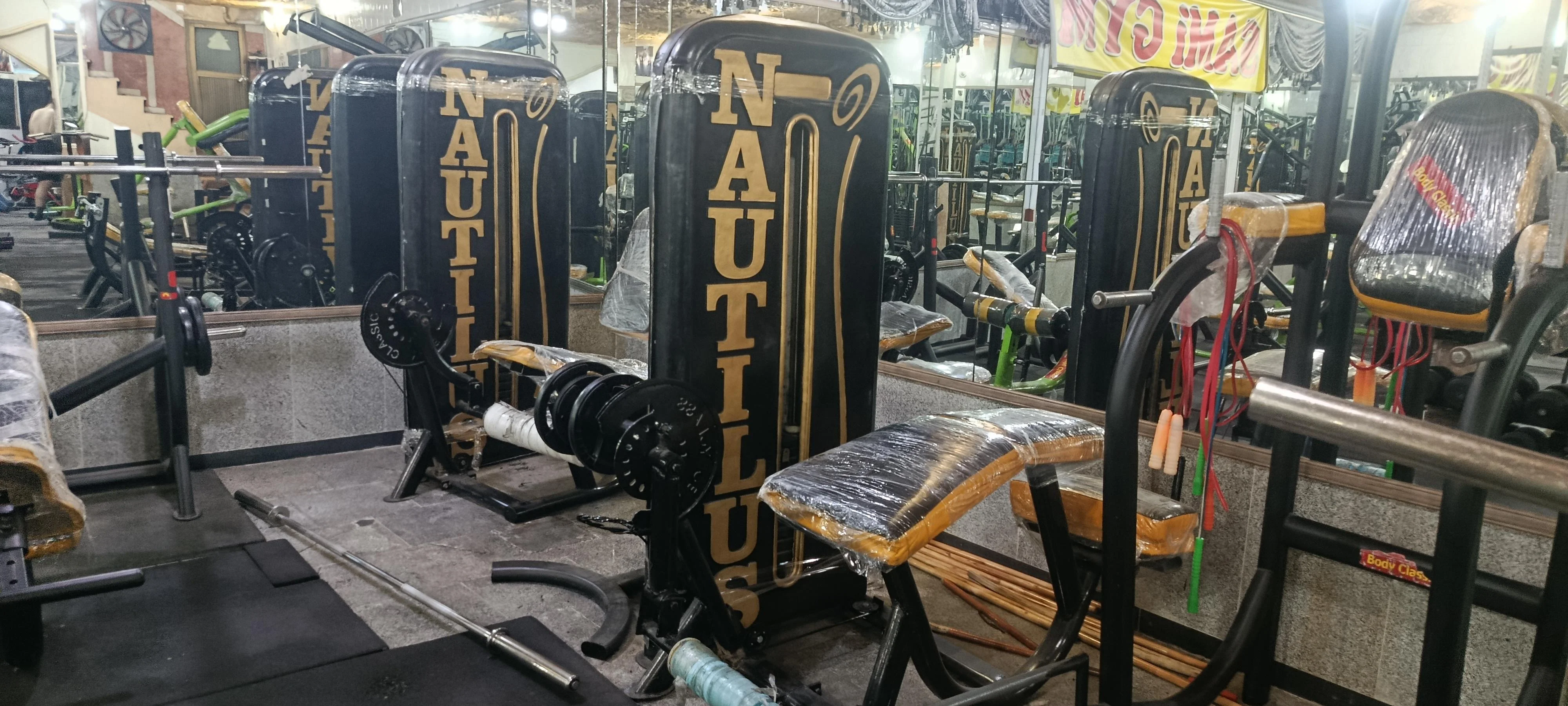 باشگاه بدنسازی سامی