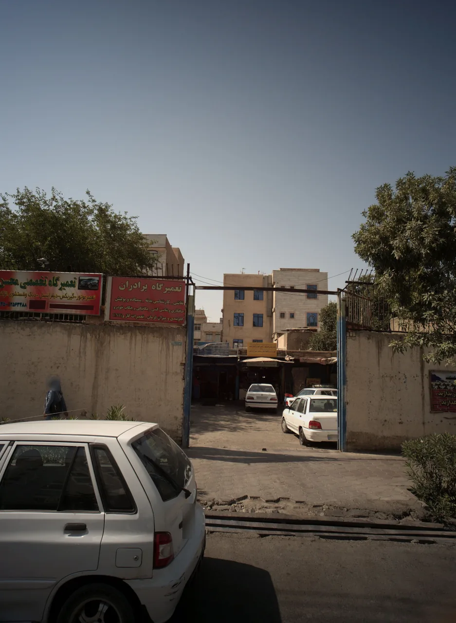 تعمیرگاه خودرو