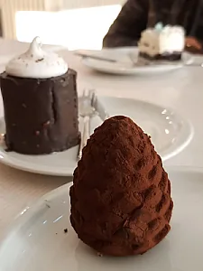 شیرینی فروشی دانژه