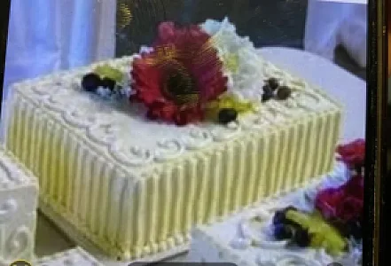 شیرینی سرای مهدیس