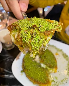 باقلوای ترکی علی کیپا پیروزی