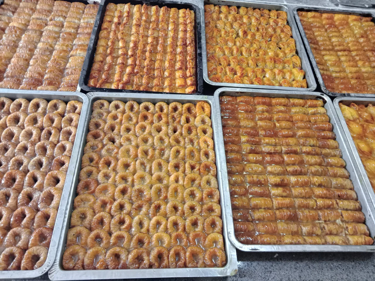باقلوا مودتی