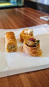 باقلوا لبنانی لیالی