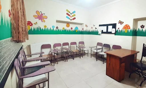 آموزشگاه زبان های خارجی شکوه امید - آموزشگاه زبان در تبریز