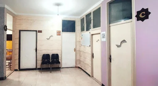 آموزشگاه زبان های خارجی شکوه امید - آموزشگاه زبان در تبریز