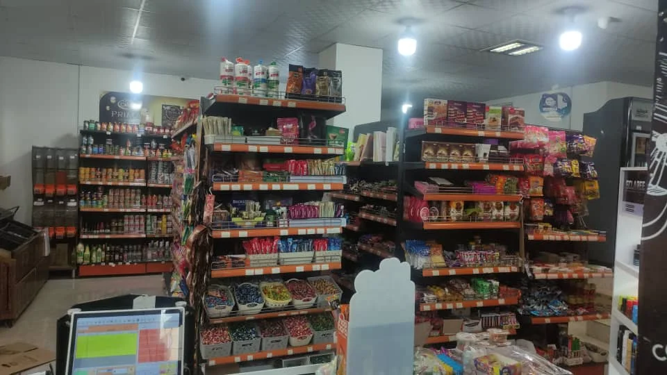 سوپر مارکت - سوپرمارکت در بجنورد - تصویر 2