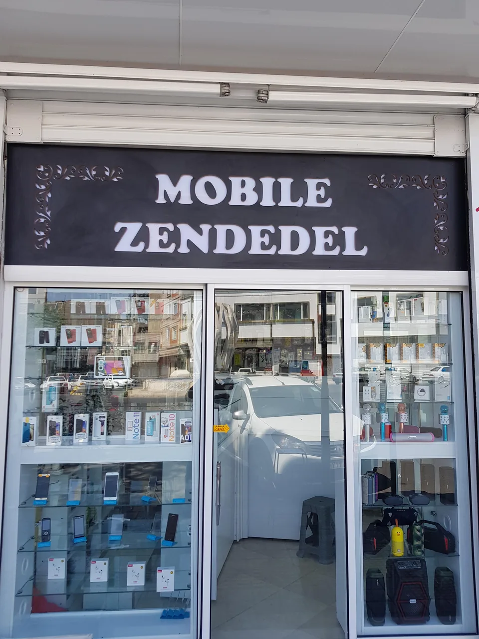 فروشگاه موبایل زنده دل - تصویر 2