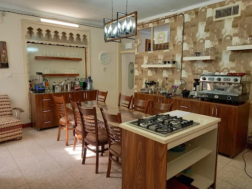 آموزشگاه سپیدار