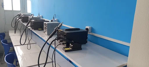 آموزشگاه سپیدار