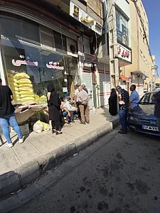 نانوایی سنگک پزی