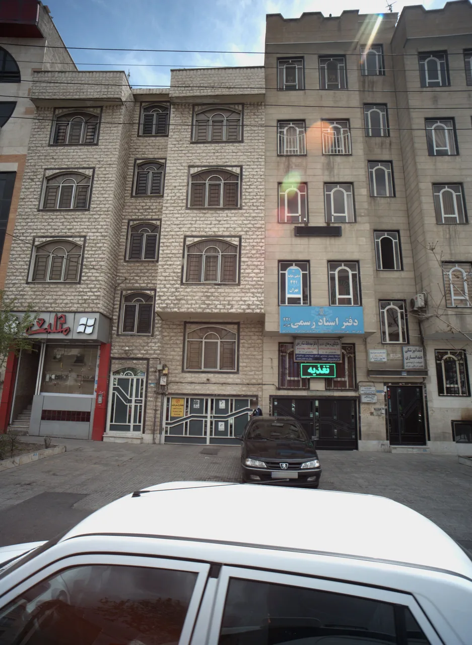 خدمات موبایل و کامپیوتر مثلث