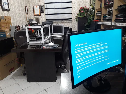 رایان تک تبریز - تعمیر موبایل در تبریز