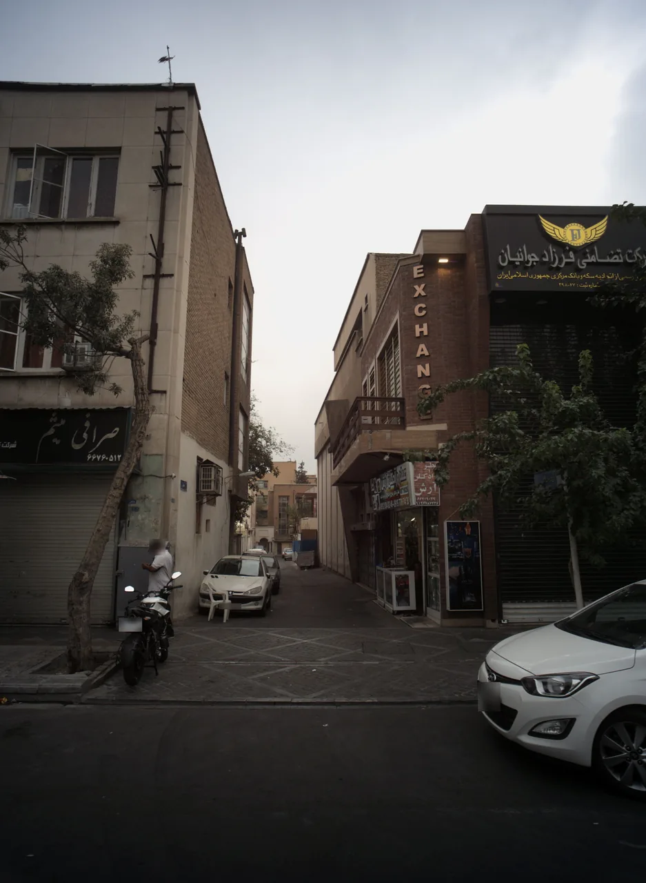 فروشگاهلوازم آرایشی آرش