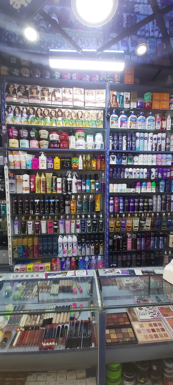 آرایشی بهداشتی مروارید - تصویر 2